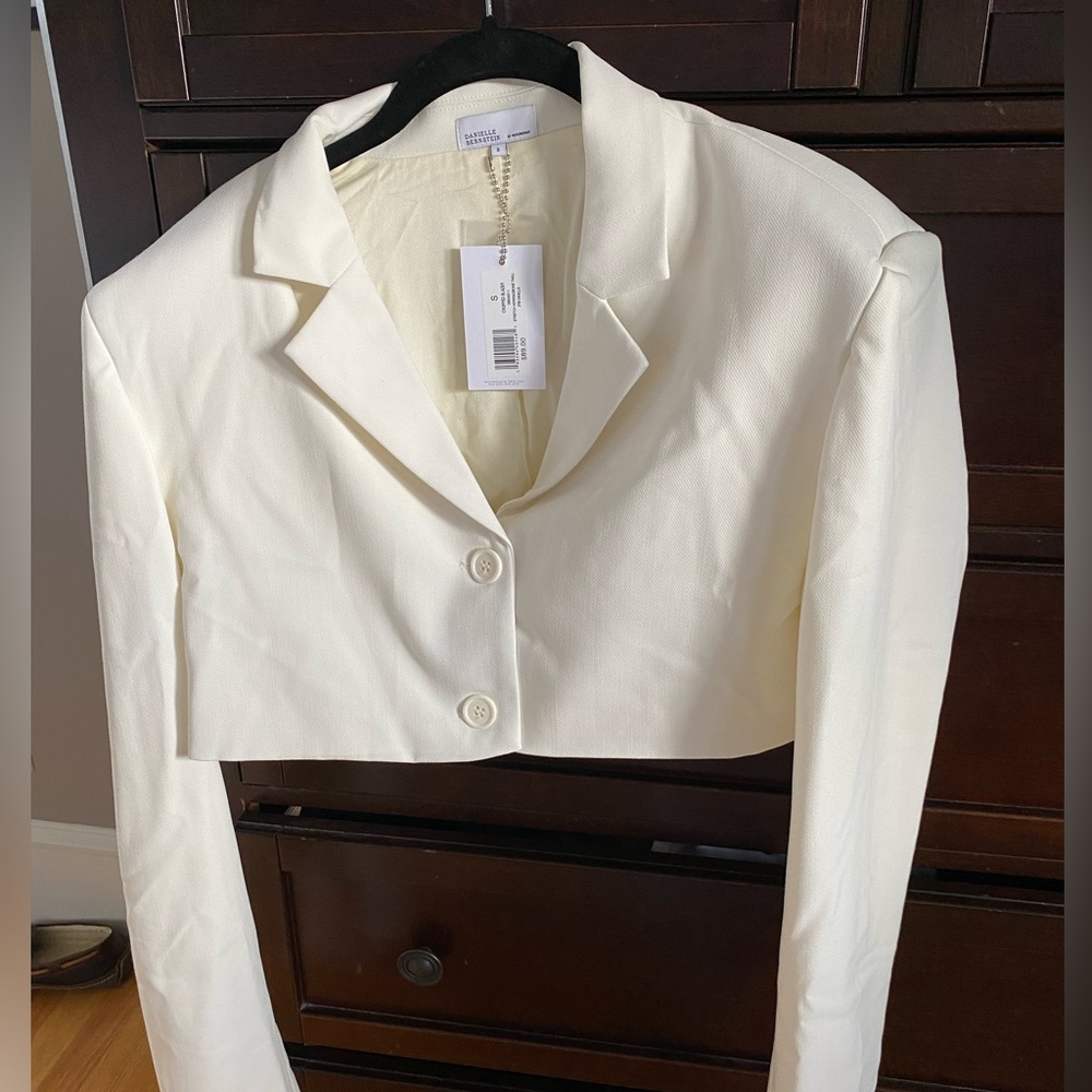 NWT Danielle Bernstein by WeWoreWhat cropped twill blazer